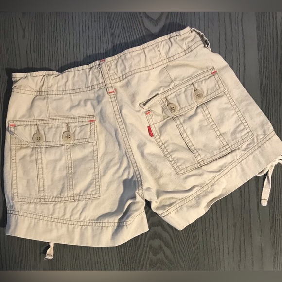 COPY - Levi’s Khaki Shorts EUC - Picture 2 of 4